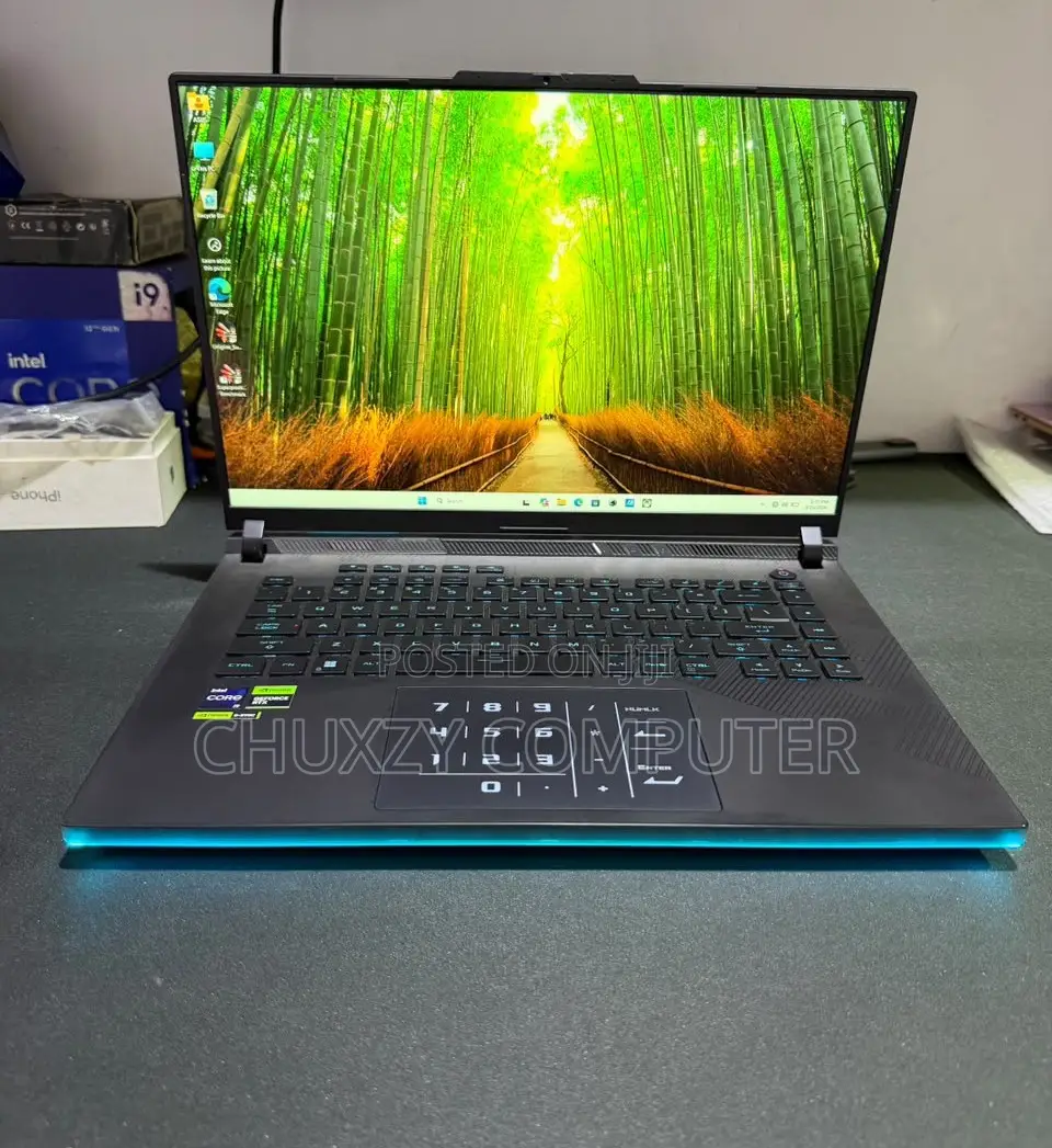 Laptop Asus ROG Strix SCAR 16 32GB Intel Core i9 SSD 2T