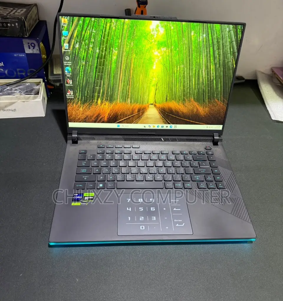 Laptop Asus ROG Strix SCAR 16 32GB Intel Core i9 SSD 2T