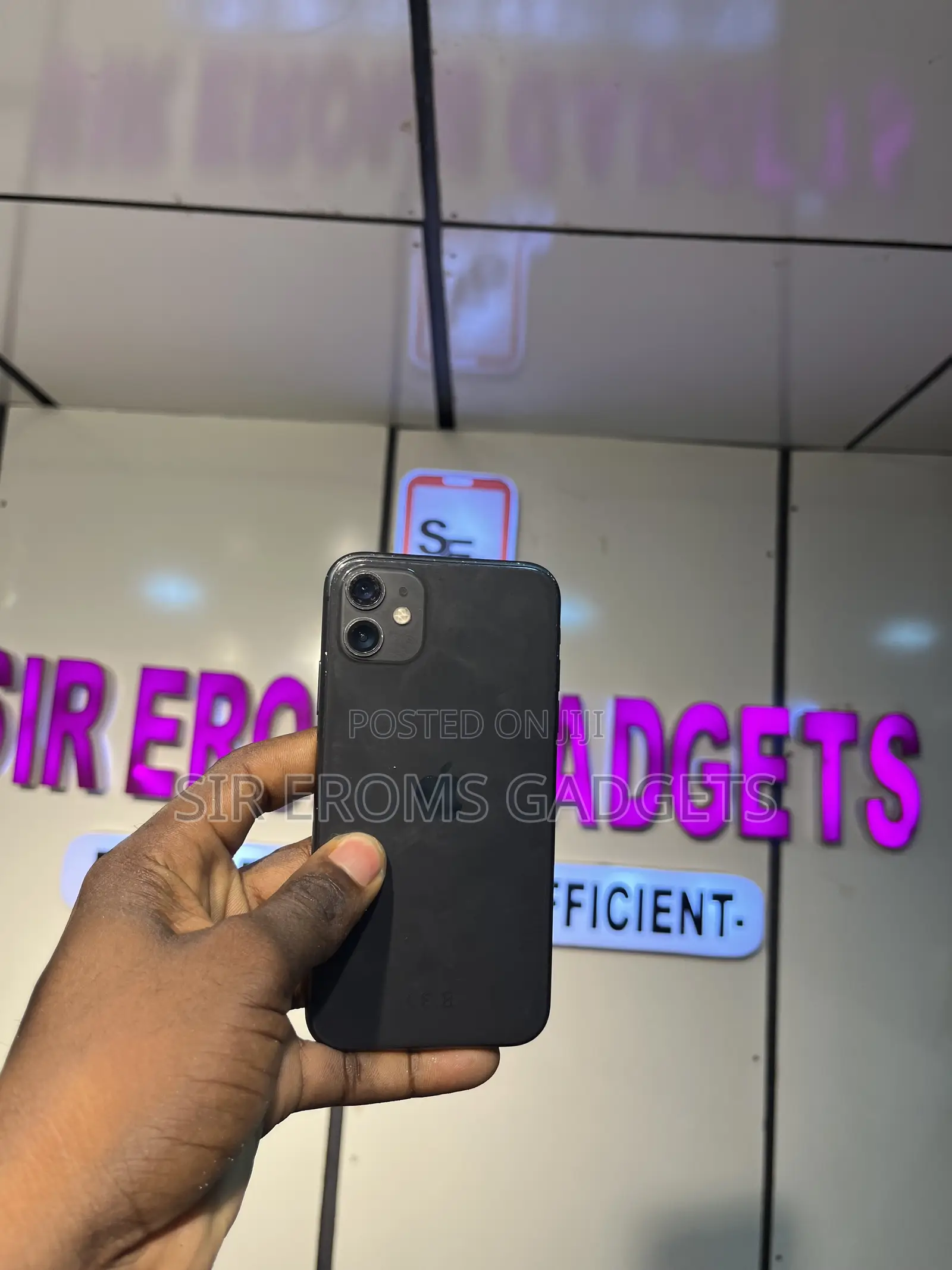 Apple iPhone 11 64 GB Black