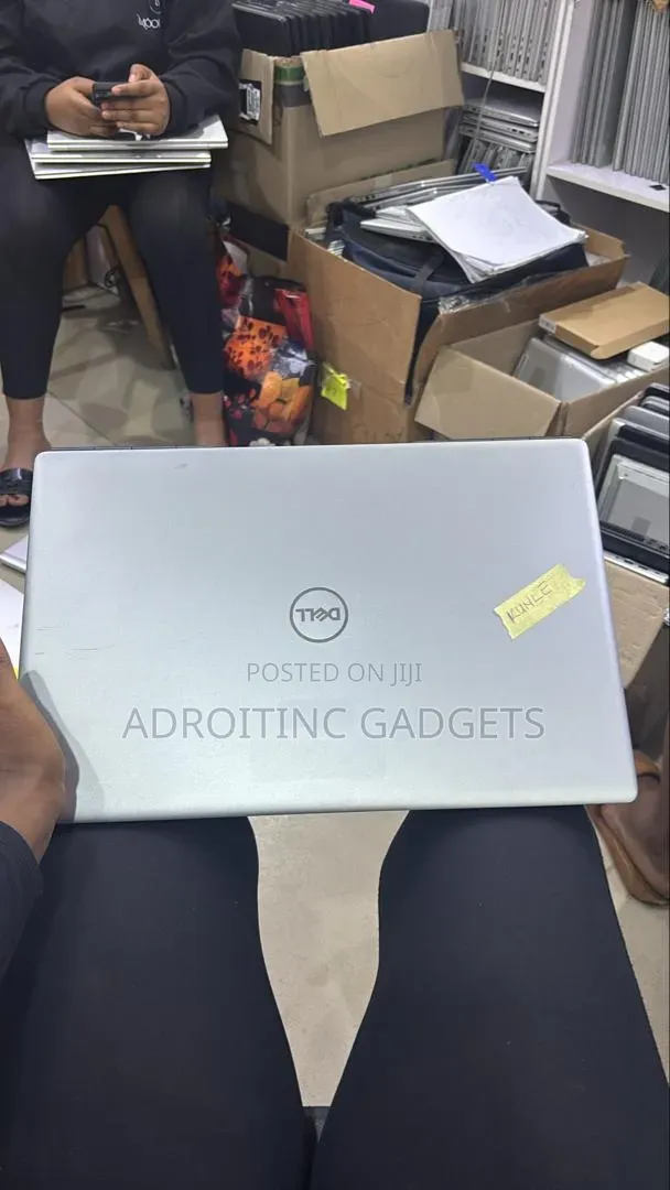 Laptop Dell Precision 7750 16GB Intel Core i5 SSD 512GB