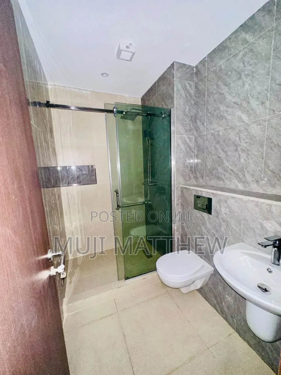 3bdrm Block of Flats in Wuse 2 for rent