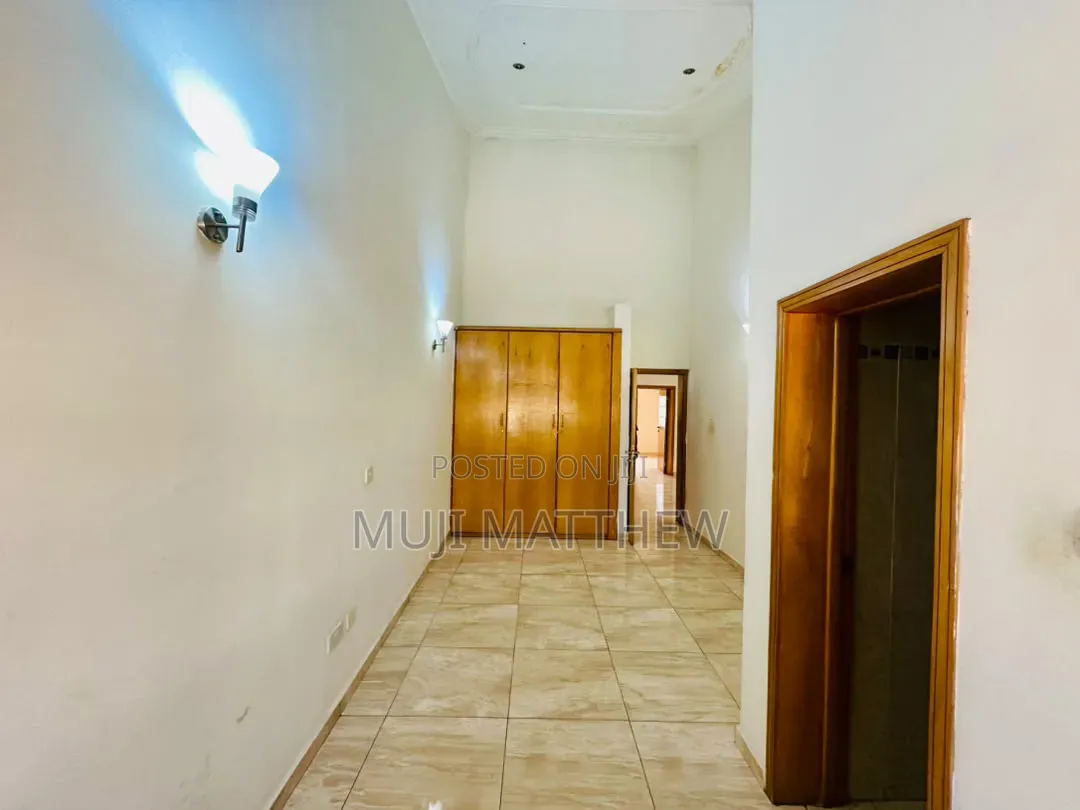 4bdrm Duplex in Wuse 2 for rent
