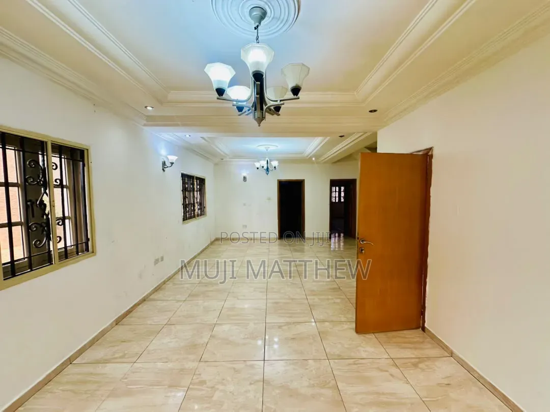 4bdrm Duplex in Wuse 2 for rent