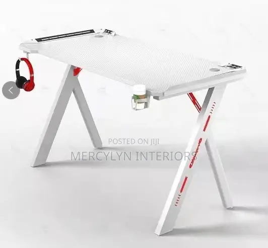 1.2 Meter Gaming Table With Light