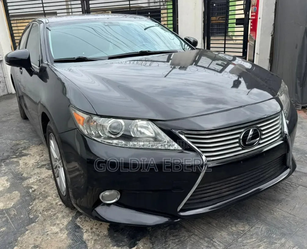 Lexus ES 2014 Black