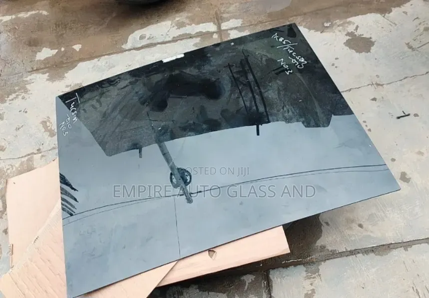 No 3 Panoramic Roof Glass for Hyundai Tucson/Ix35 2010 Model Available