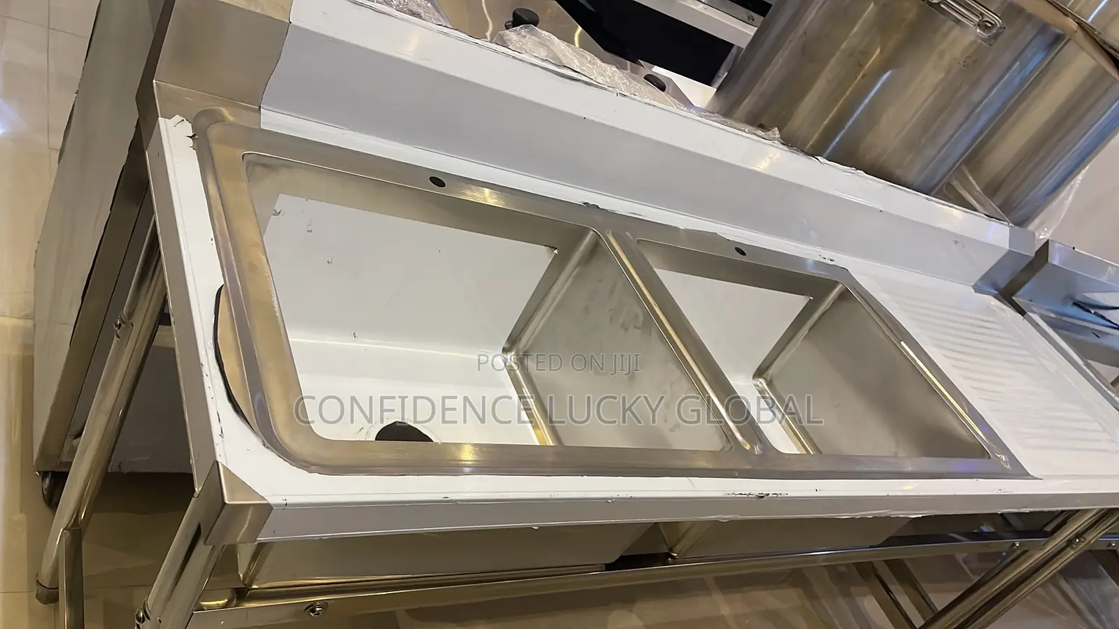 Commercial 3 Bowl Sink