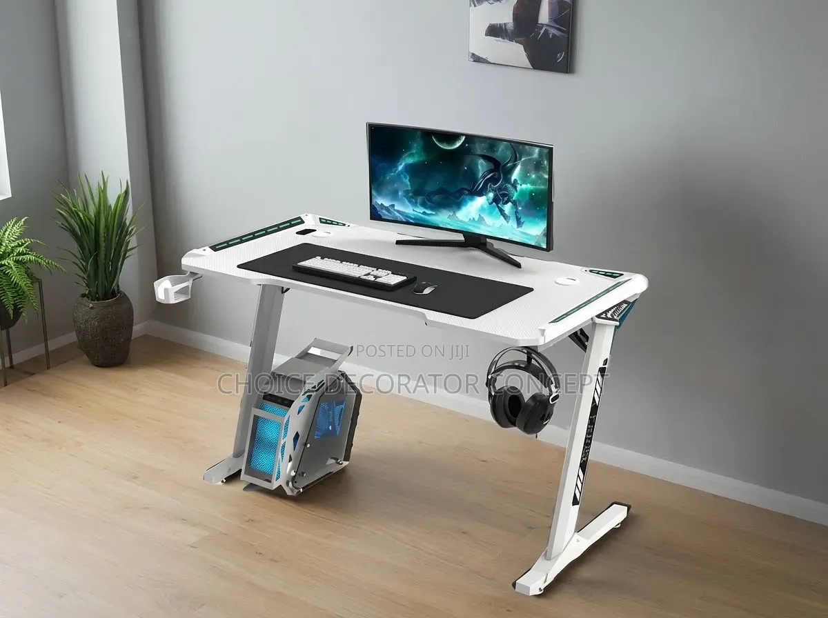 Gaming Desk Z-Shape - White - 140cm×60cm - 1.4mtr