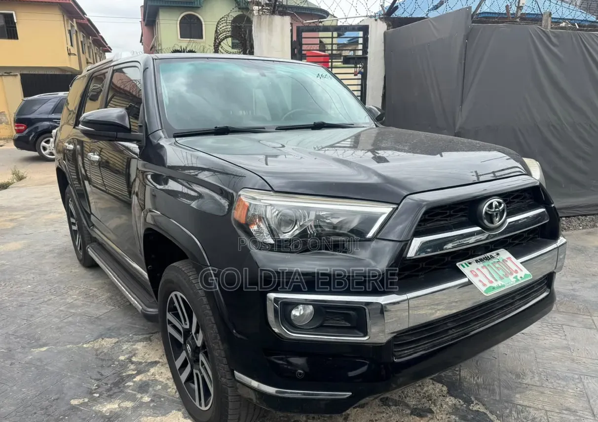 Toyota 4-Runner 2015 Black