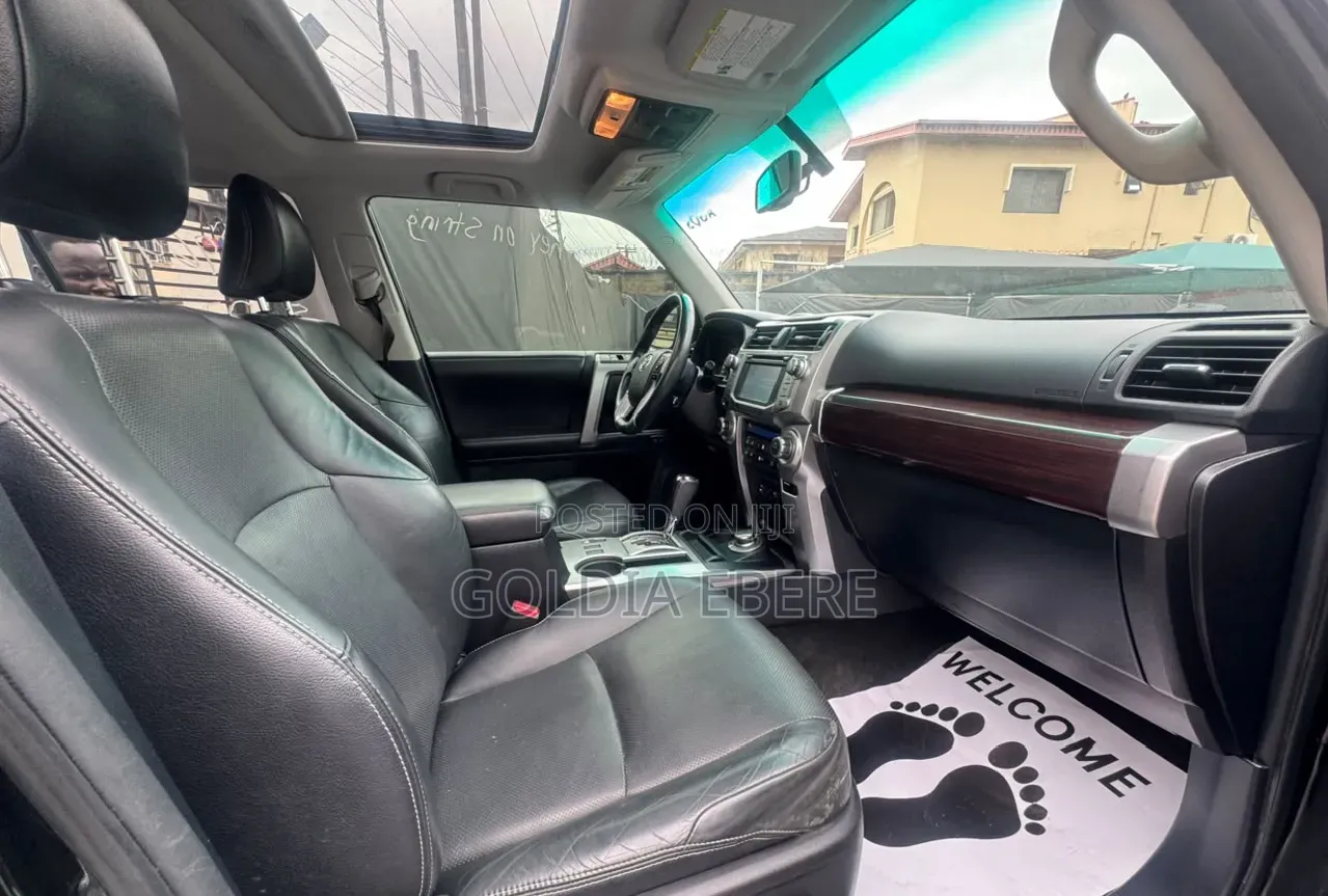 Toyota 4-Runner 2015 Black