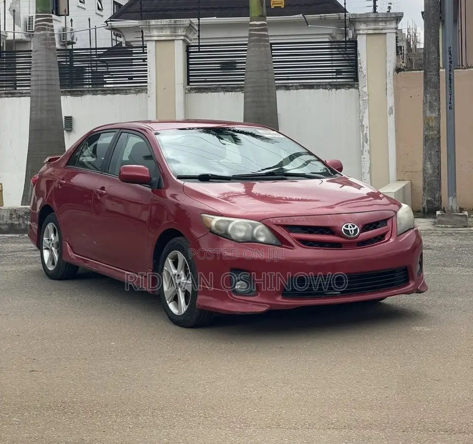 Toyota Corolla S 4dr Sedan (1.8L 4cyl 4A) 2011 Red
