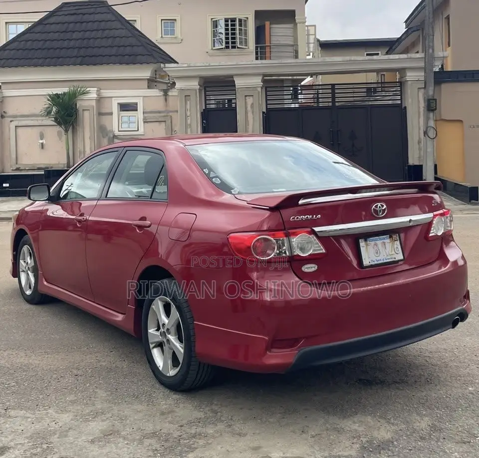 Toyota Corolla S 4dr Sedan (1.8L 4cyl 4A) 2011 Red
