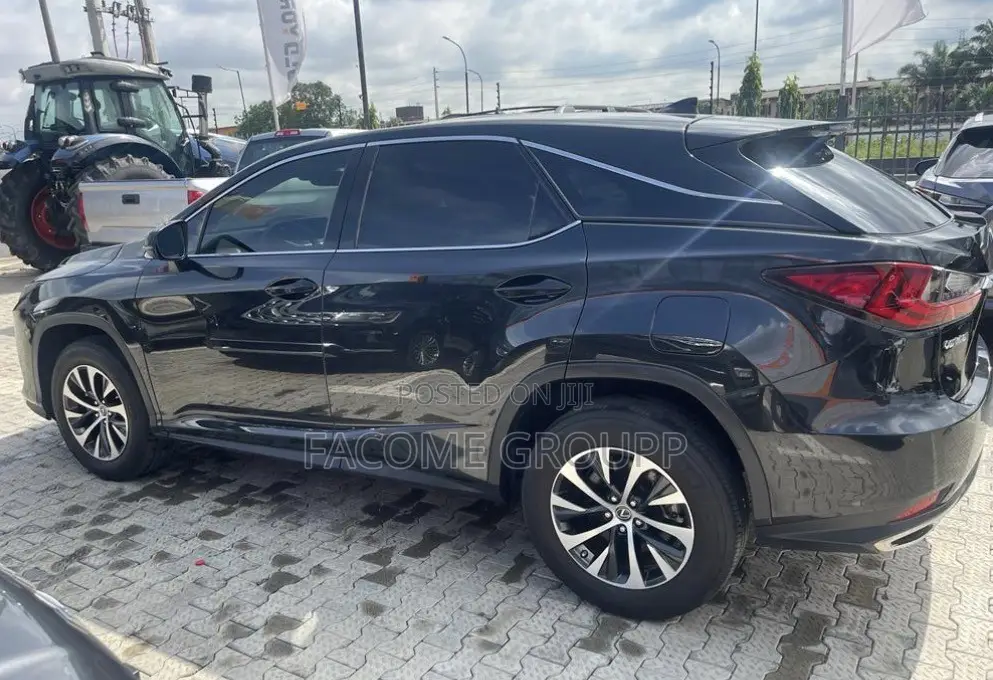 Lexus RX 2022 Black