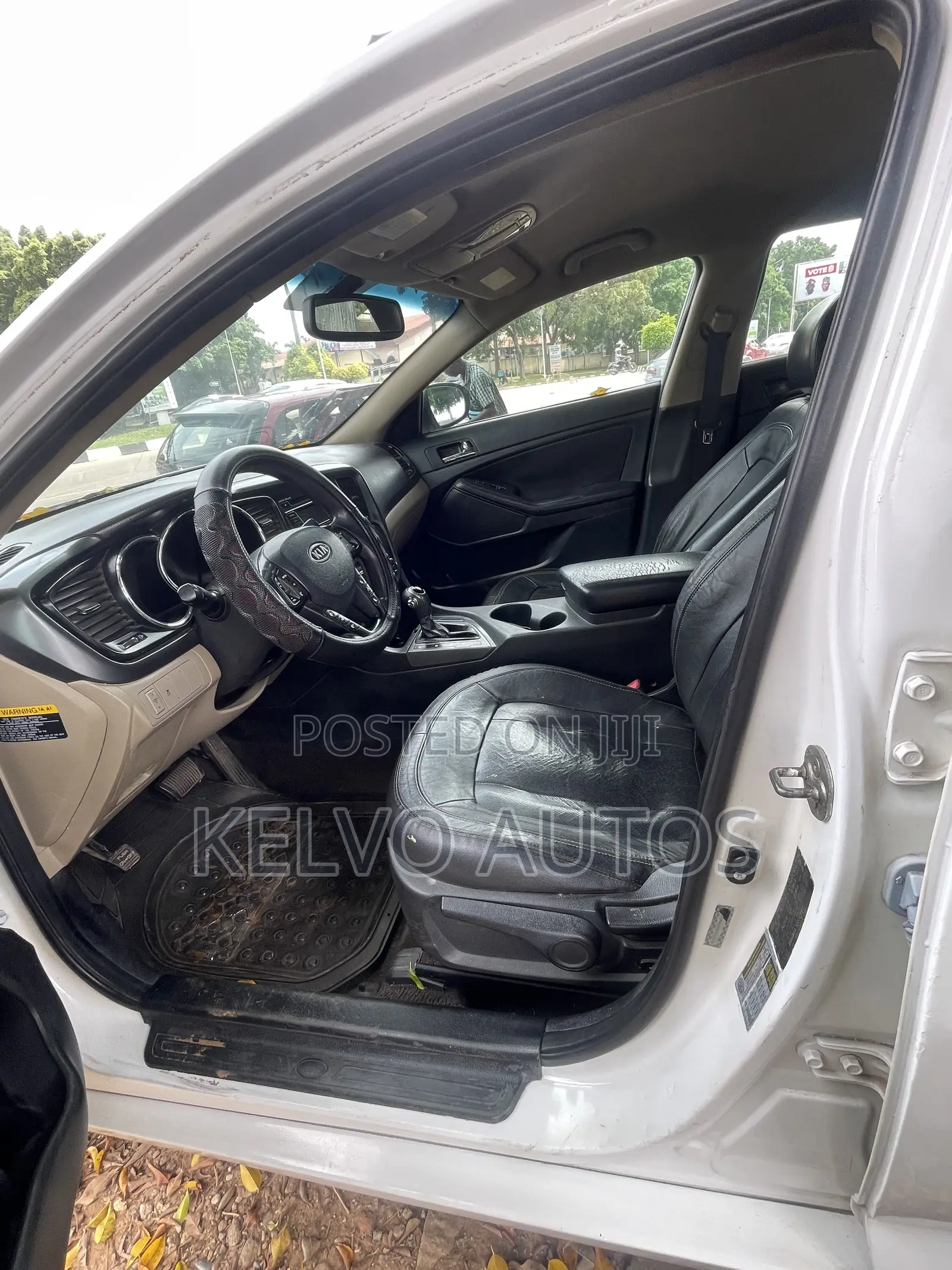 Kia Optima 2011 White