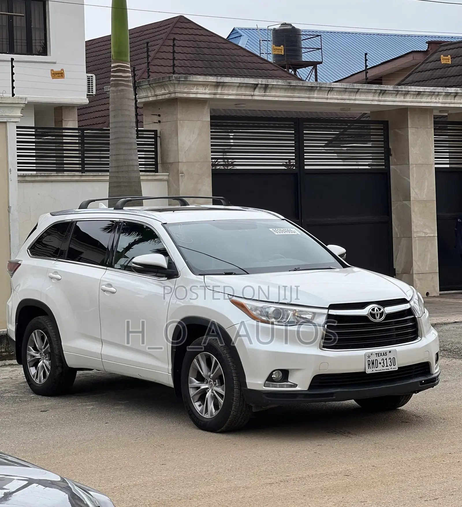 Toyota Highlander XLE V6 4x4 (3.5L 6cyl 6A) 2016 White