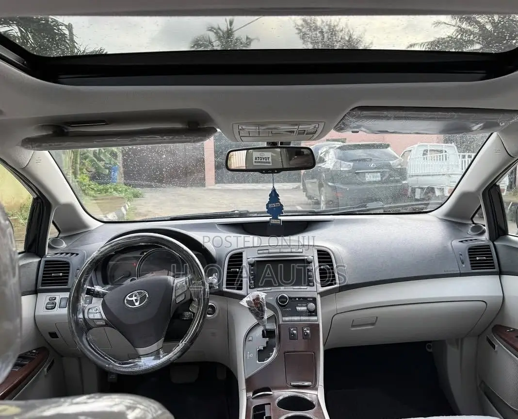 Toyota Venza V6 AWD 2010 Black