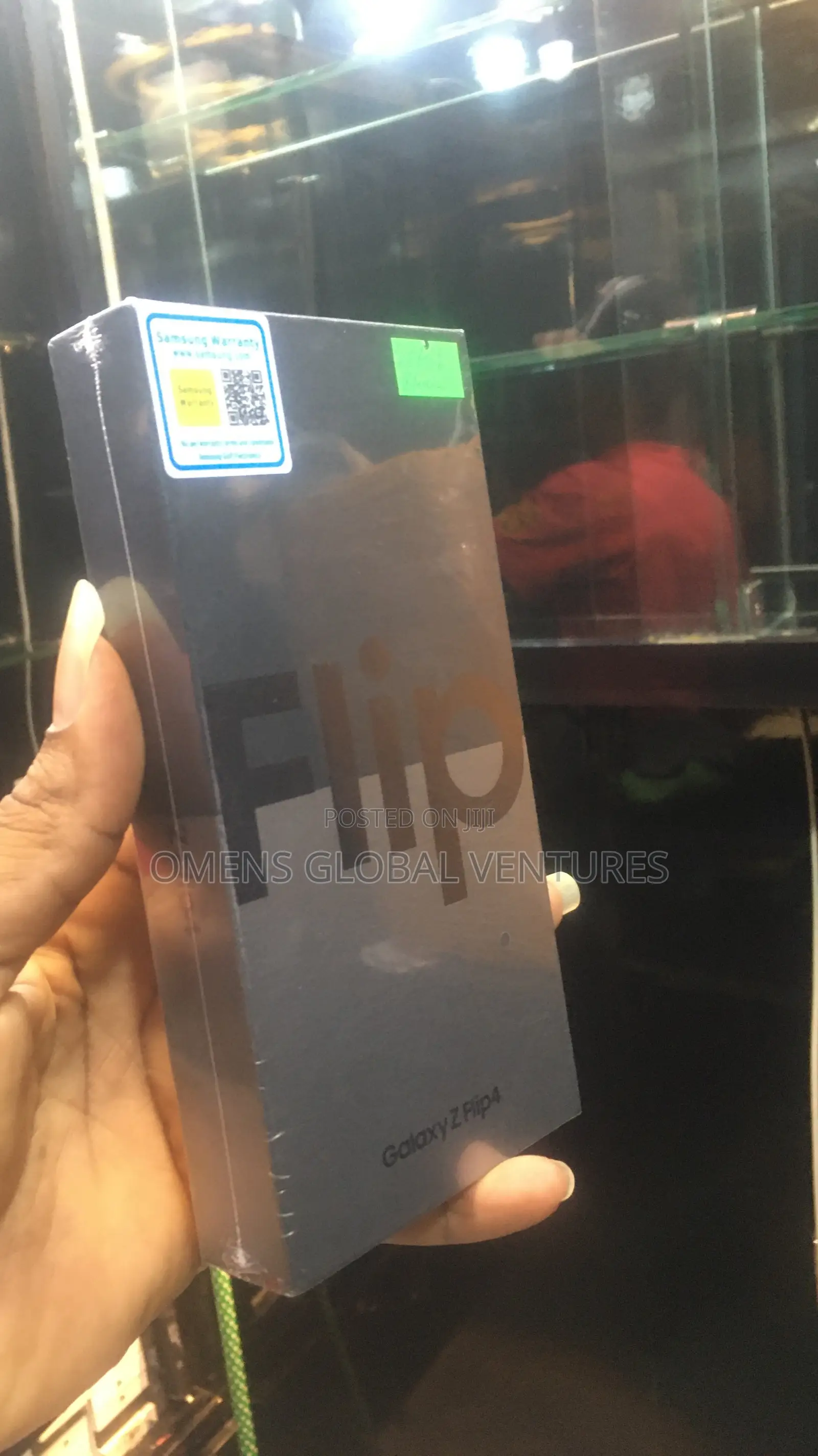 New Samsung Galaxy Z Flip4 256 GB