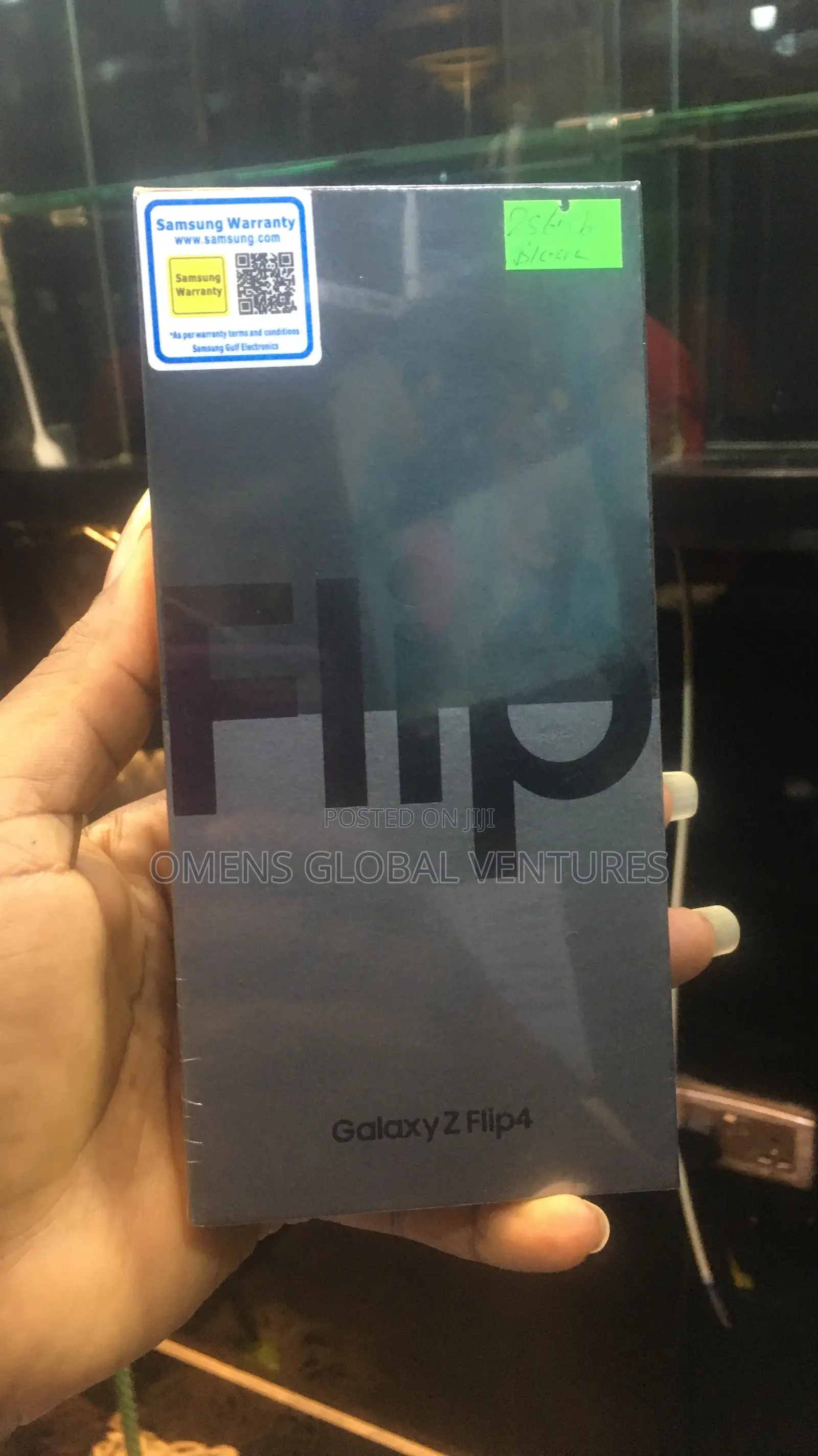 New Samsung Galaxy Z Flip4 256 GB