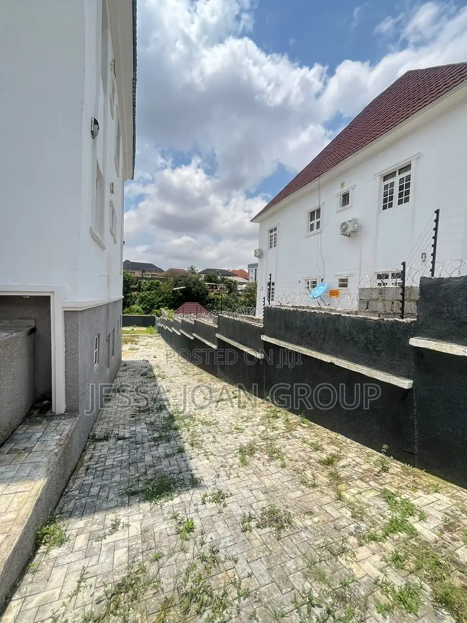 5bdrm Duplex in Fha, Guzape District for sale