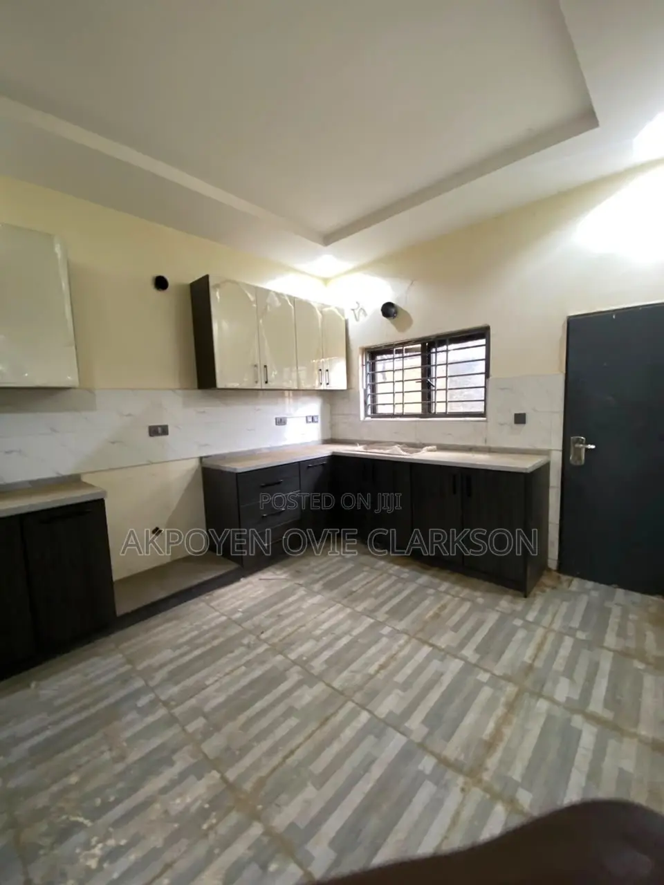 4bdrm Townhouse / Terrace in Mabushi for rent
