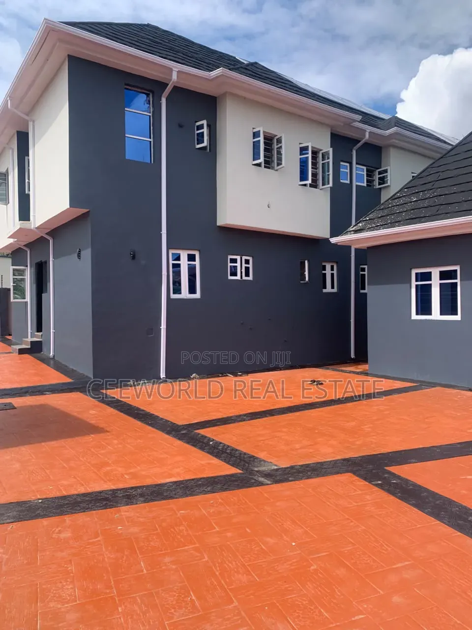 1bdrm Apartment in Ire Akari Estate for rent