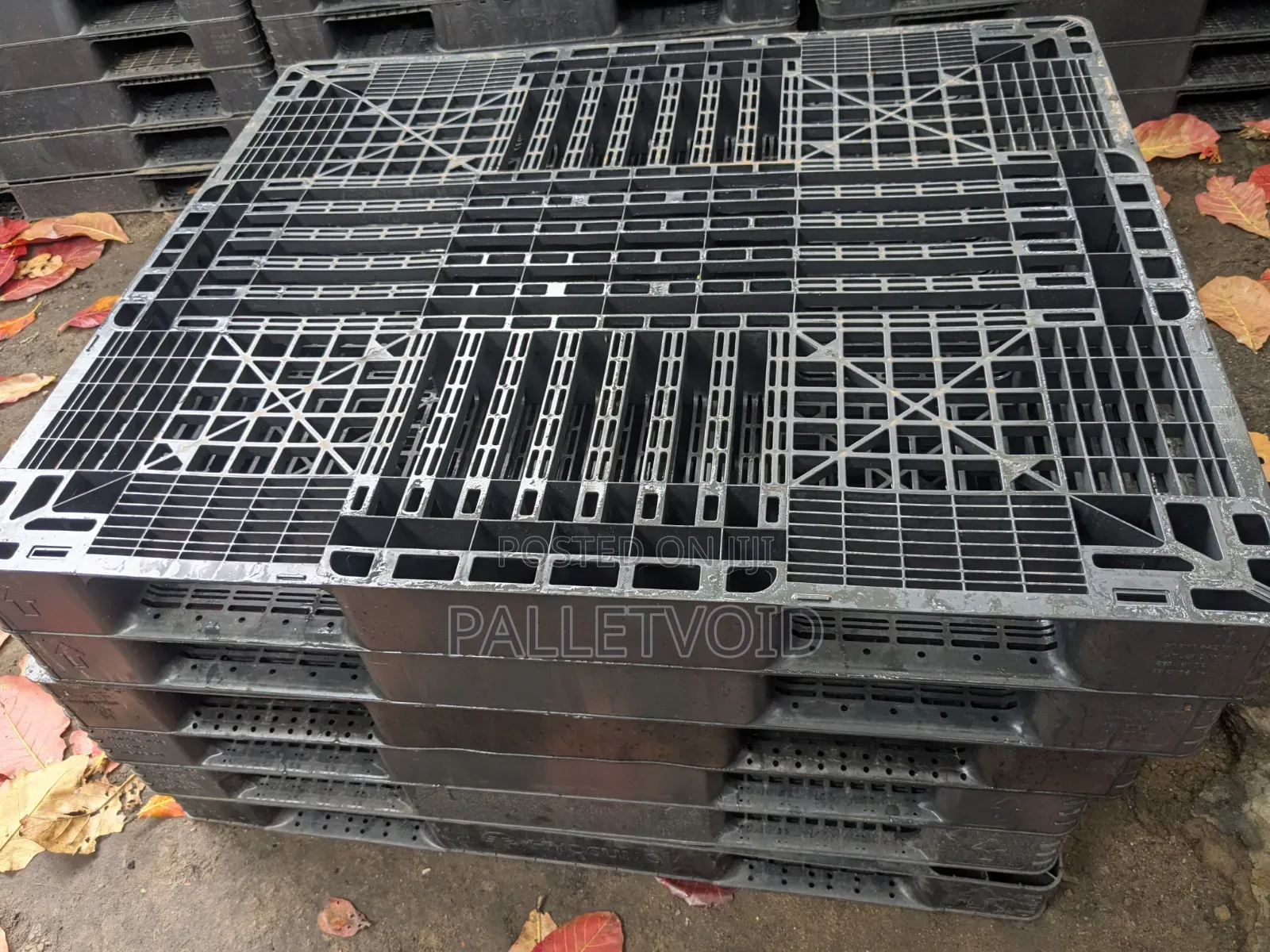 Buy Plastic Pallet for Goods Storages