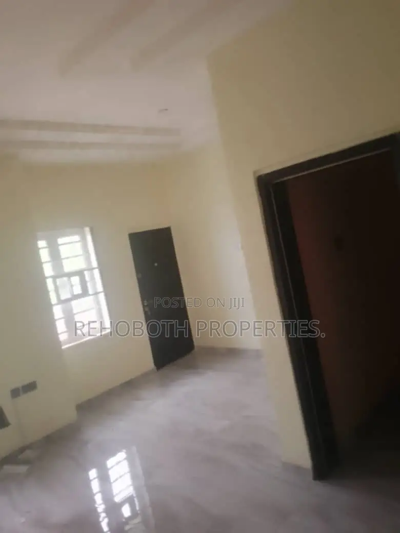 2bdrm Duplex in Akoto Elebu, Akala Express for rent