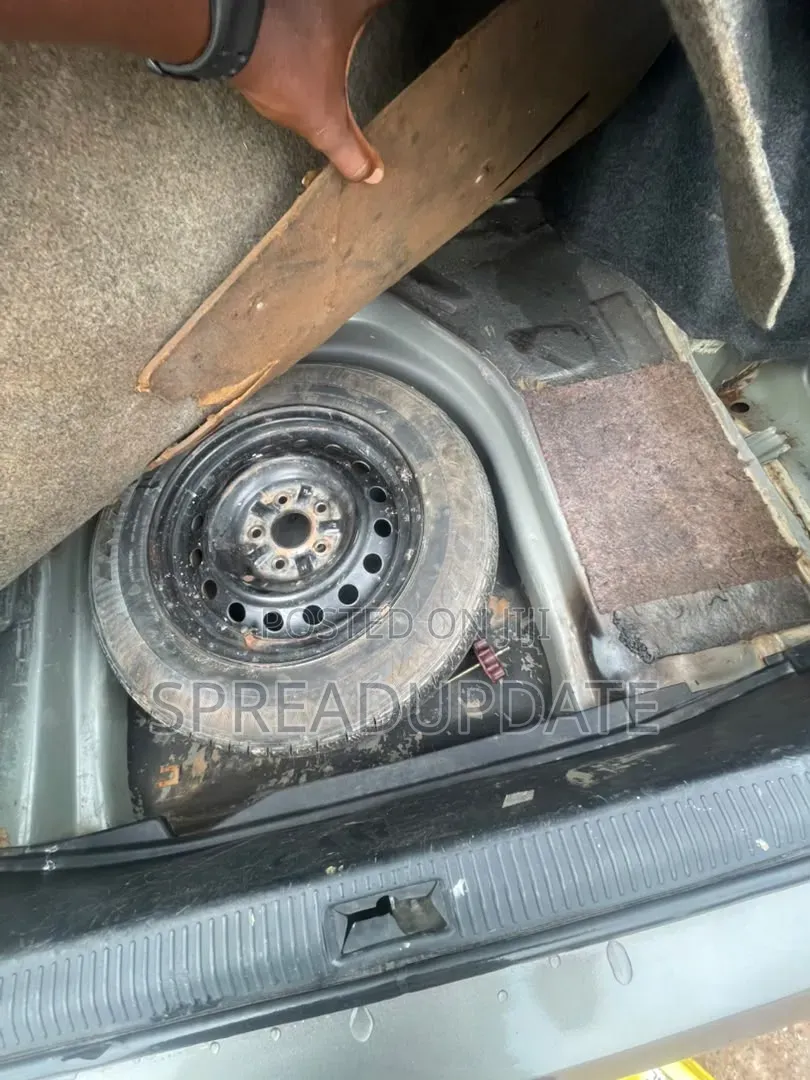 Toyota Camry 2006 Gray