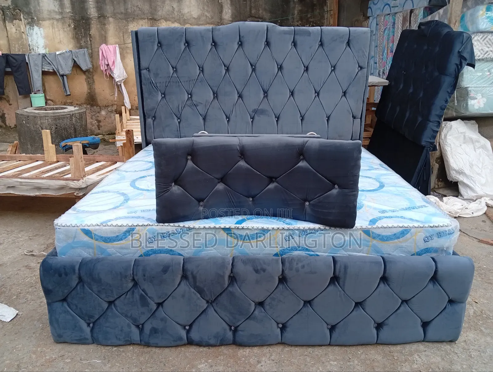 Brand New 6/6 Bed Frame With an Ottoman