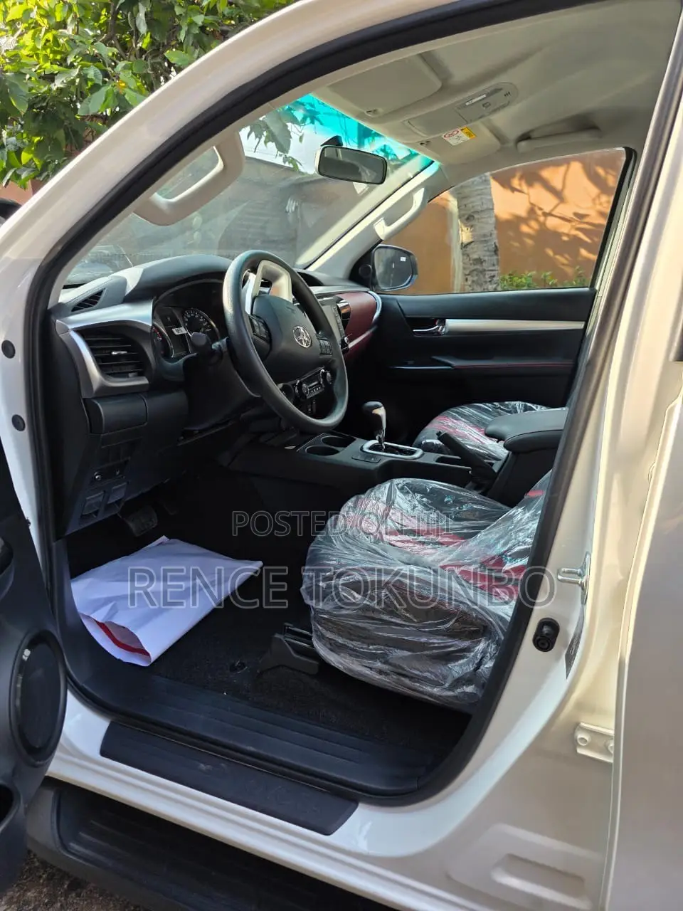 New Toyota Hilux 2026 White