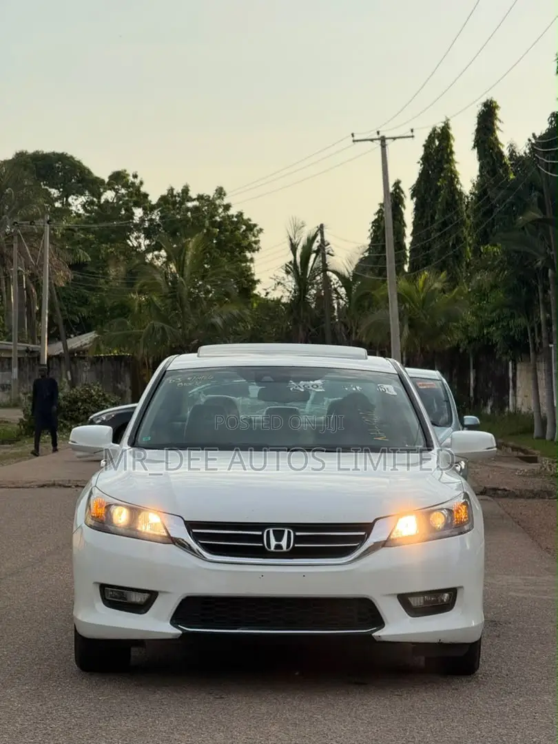 Honda Accord 2013 White