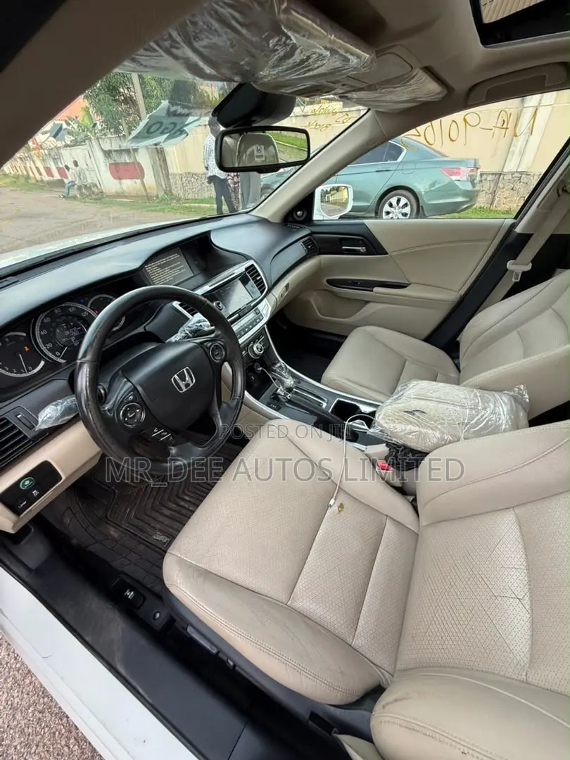 Honda Accord 2013 White