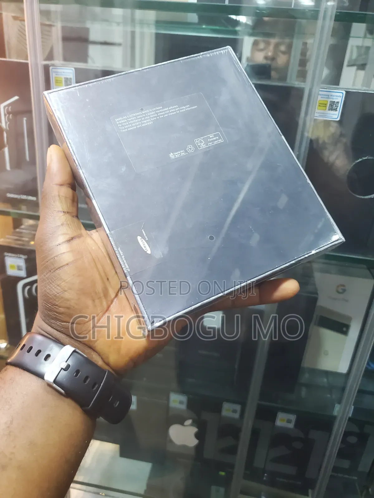 New Samsung Galaxy Z Fold4 256 GB Gray