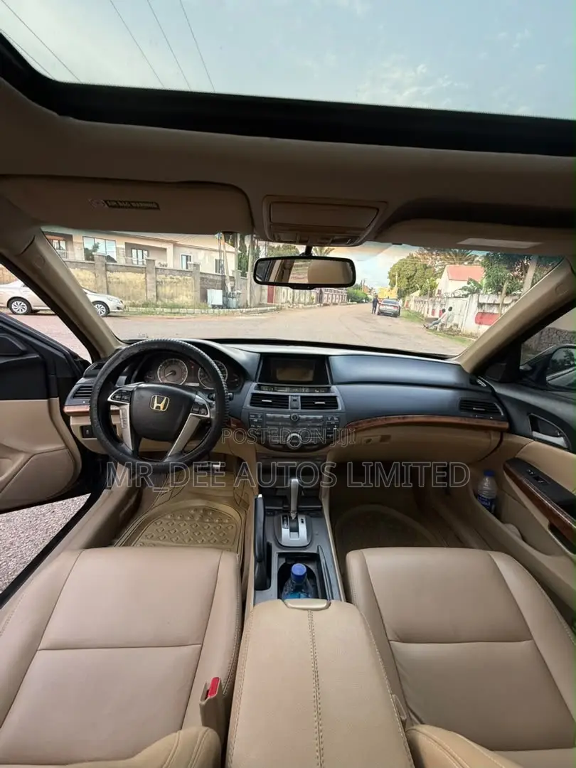 Honda Accord 2011 Black