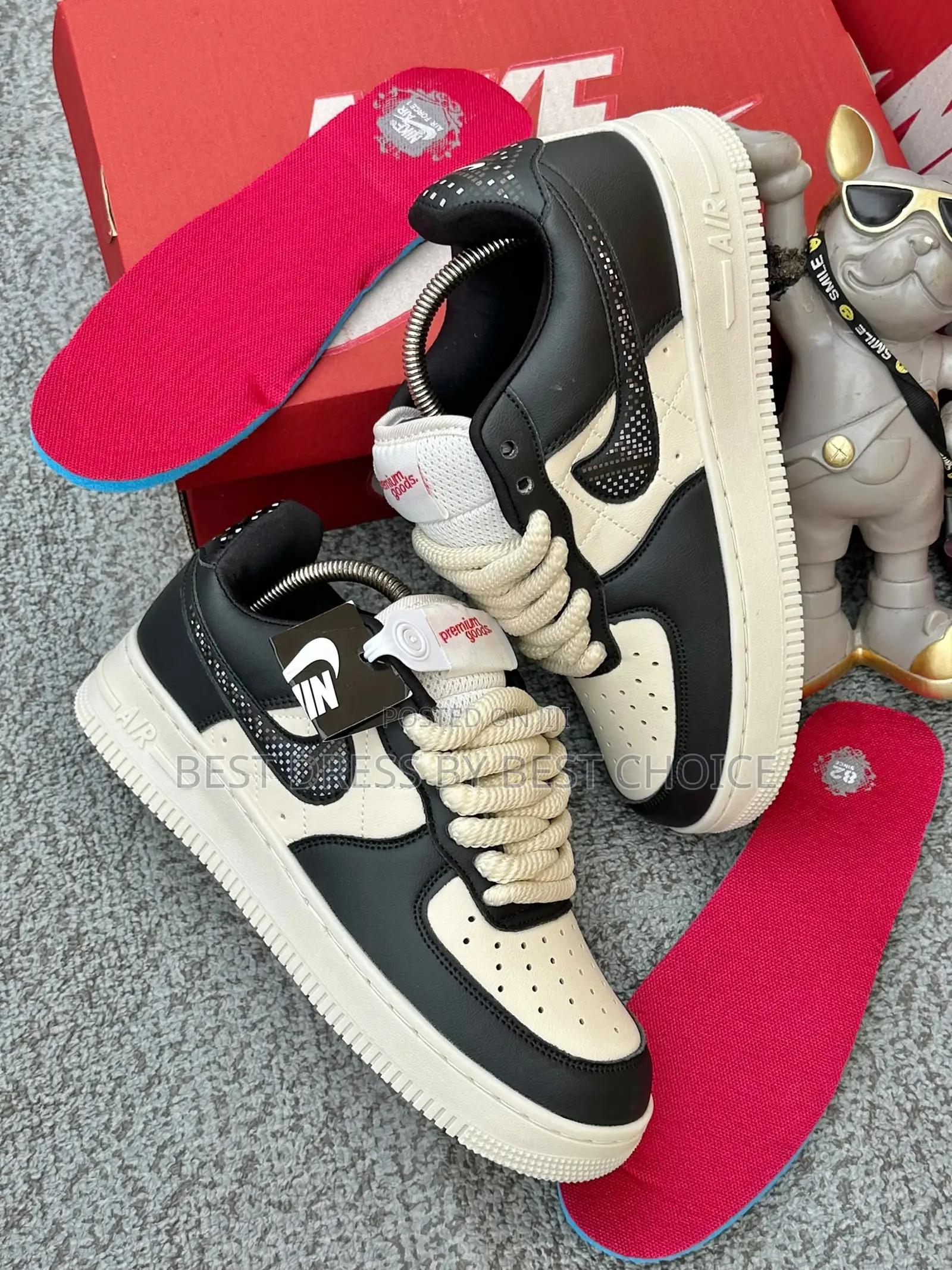 Super Luxury Nike Inspired Unisex Sneakers Now Available in Store