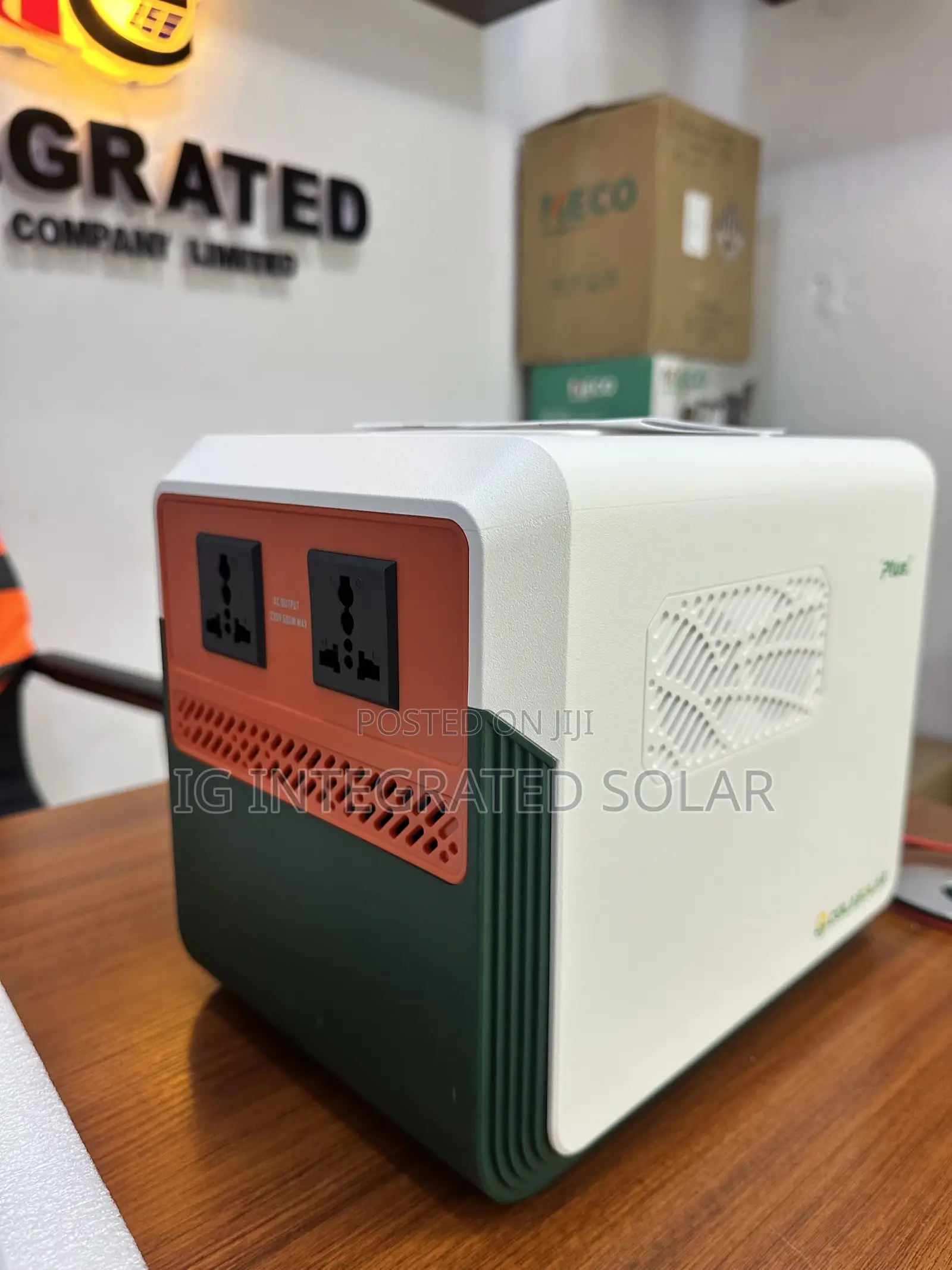 500w/1kwh Colar Solar Generator