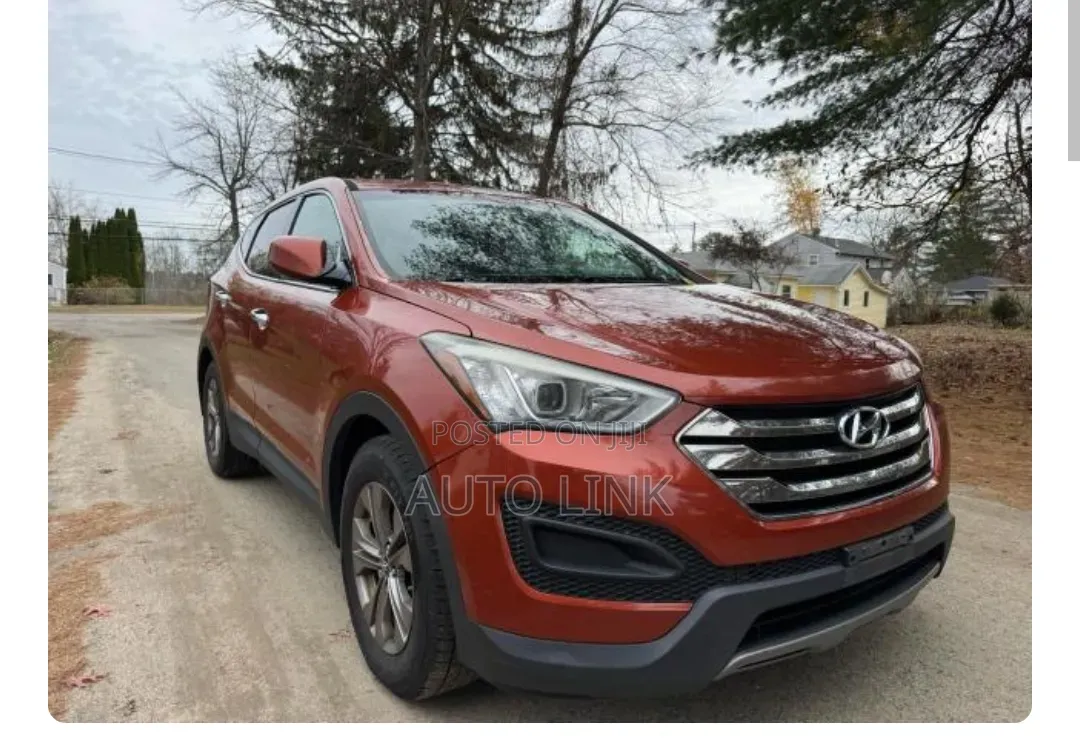 Hyundai Santa Fe 2014 Red