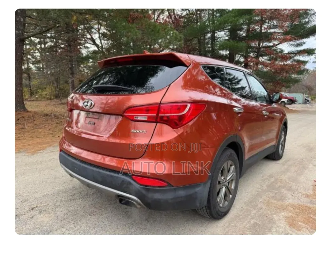 Hyundai Santa Fe 2014 Red
