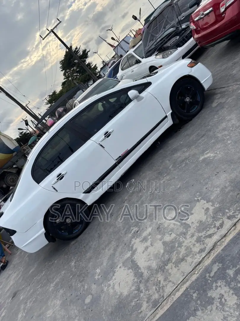 Honda Civic 2009 White