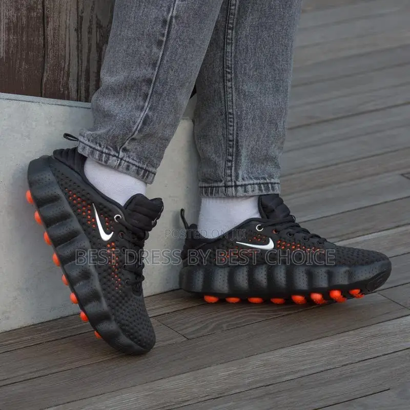 Luxury Nike Mind 002 Sneakers