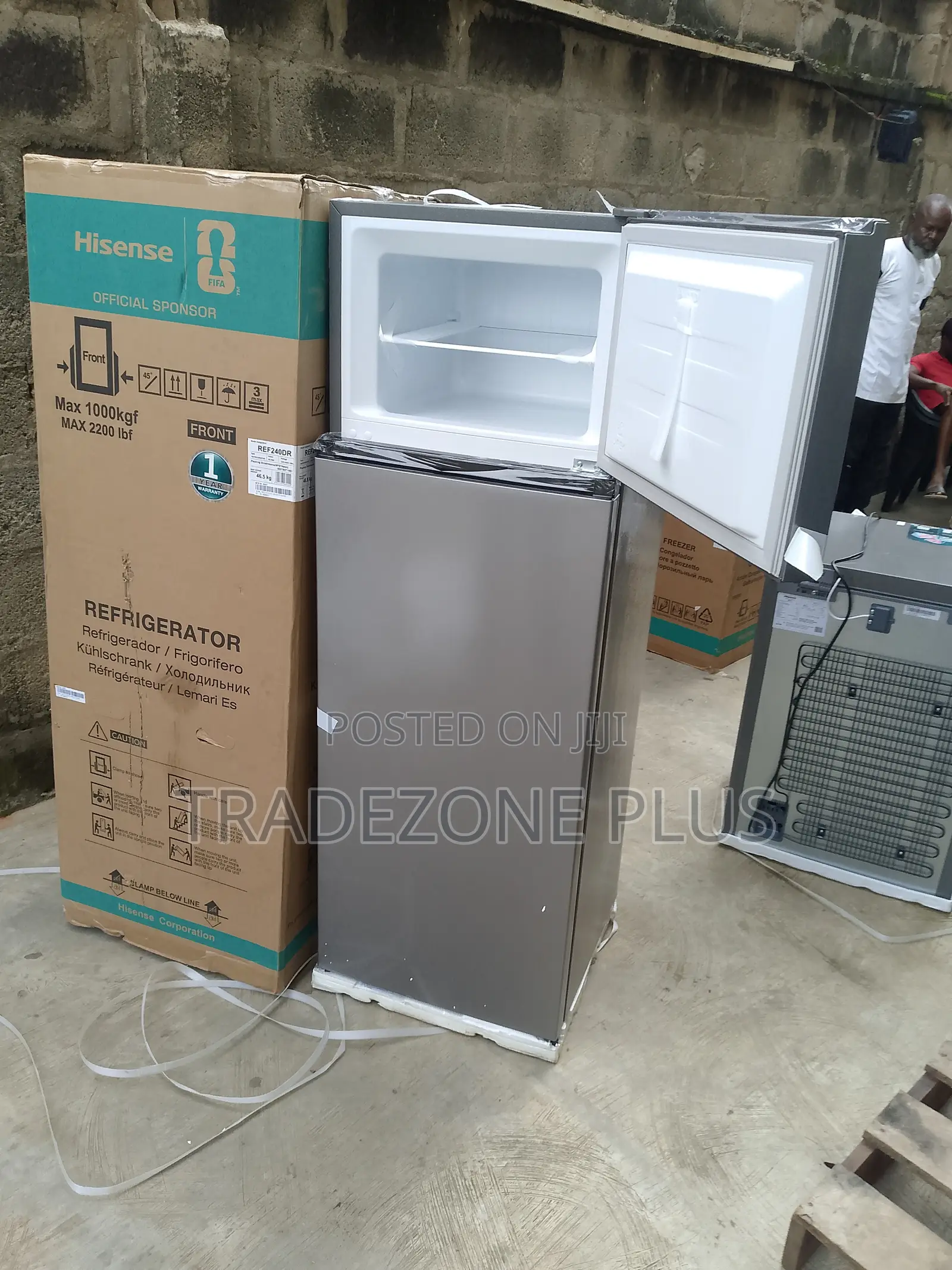 Hisense 240L Refrigerator – Great for Home Storage