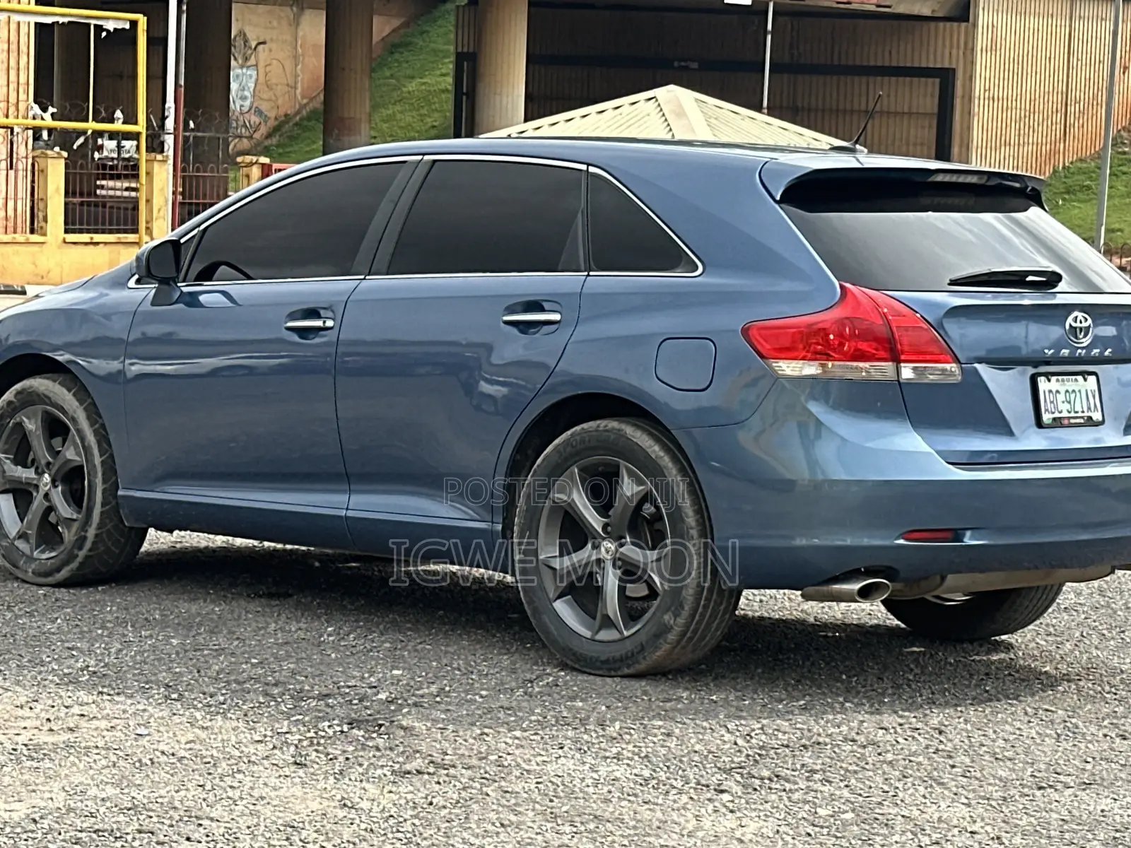 Toyota Venza V6 2010 Blue