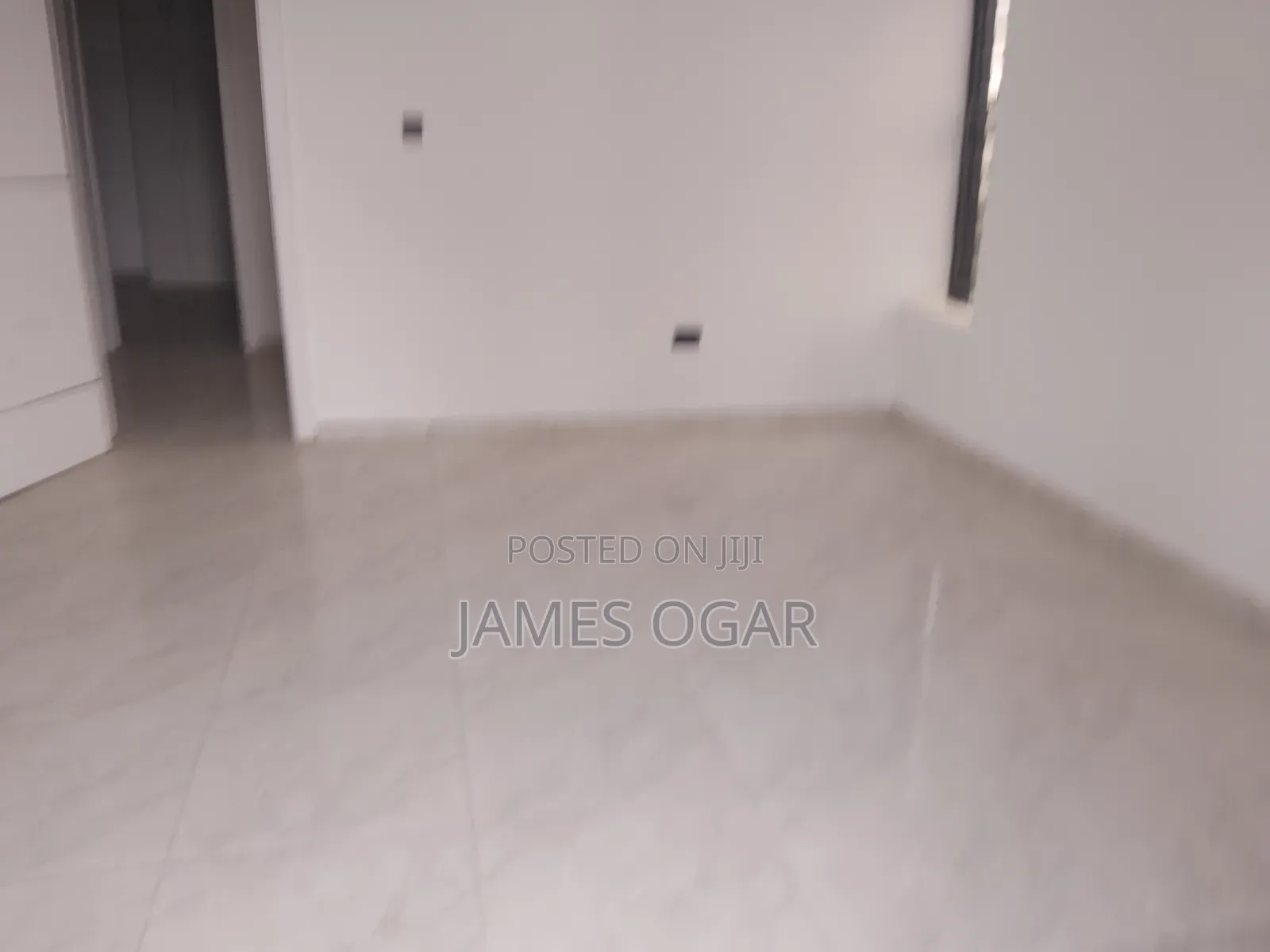 4bdrm Townhouse / Terrace in Ikota Gra for rent