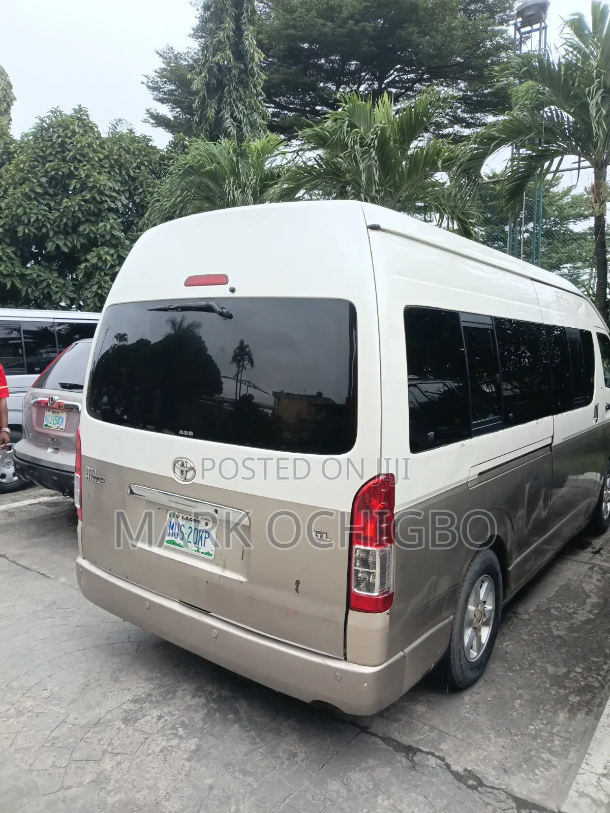 Hiace Bus Available for Rent