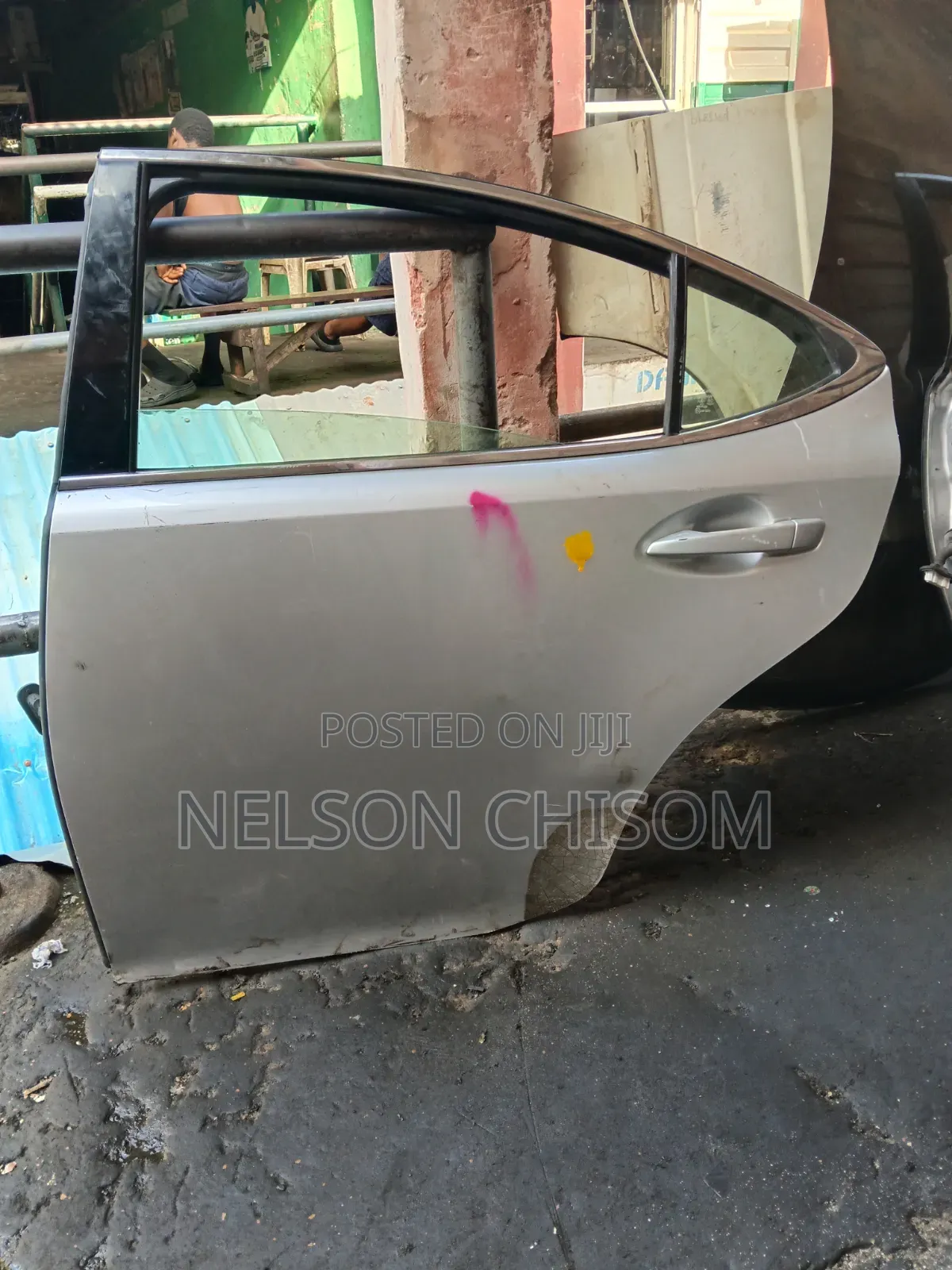 Back Door ES350 2016