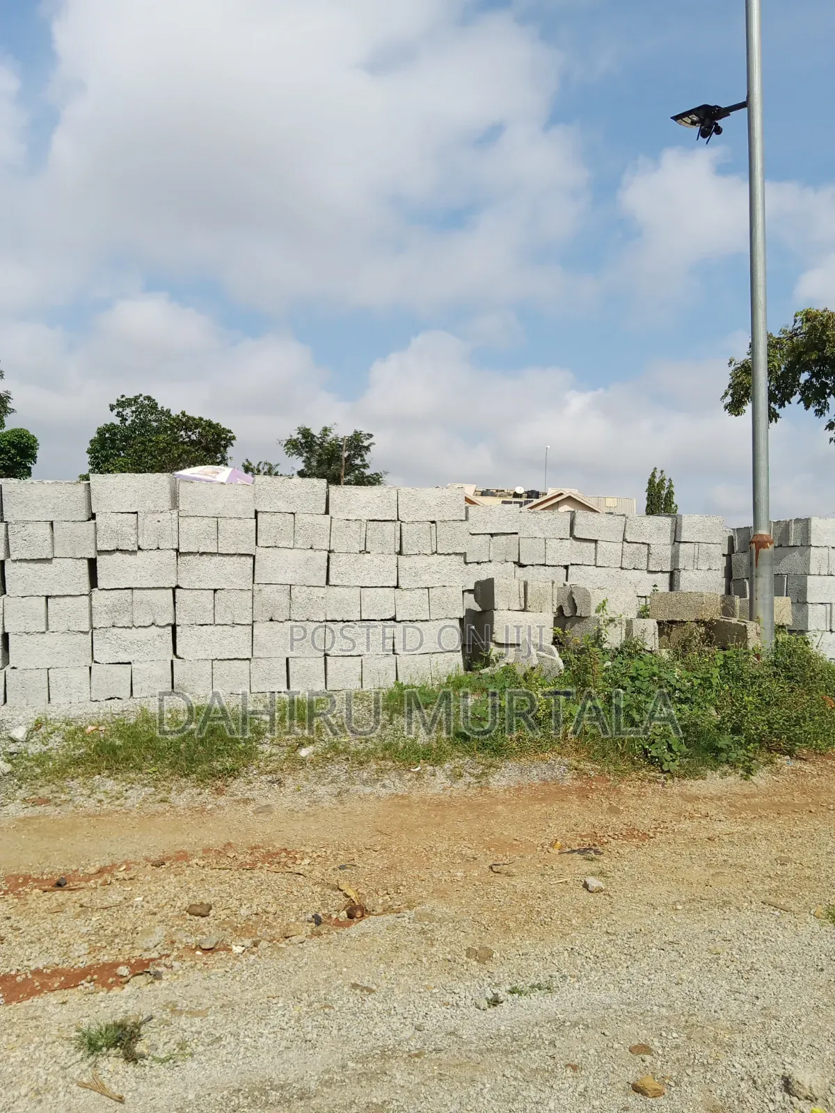 Concrete Vibrating Glass Blocks