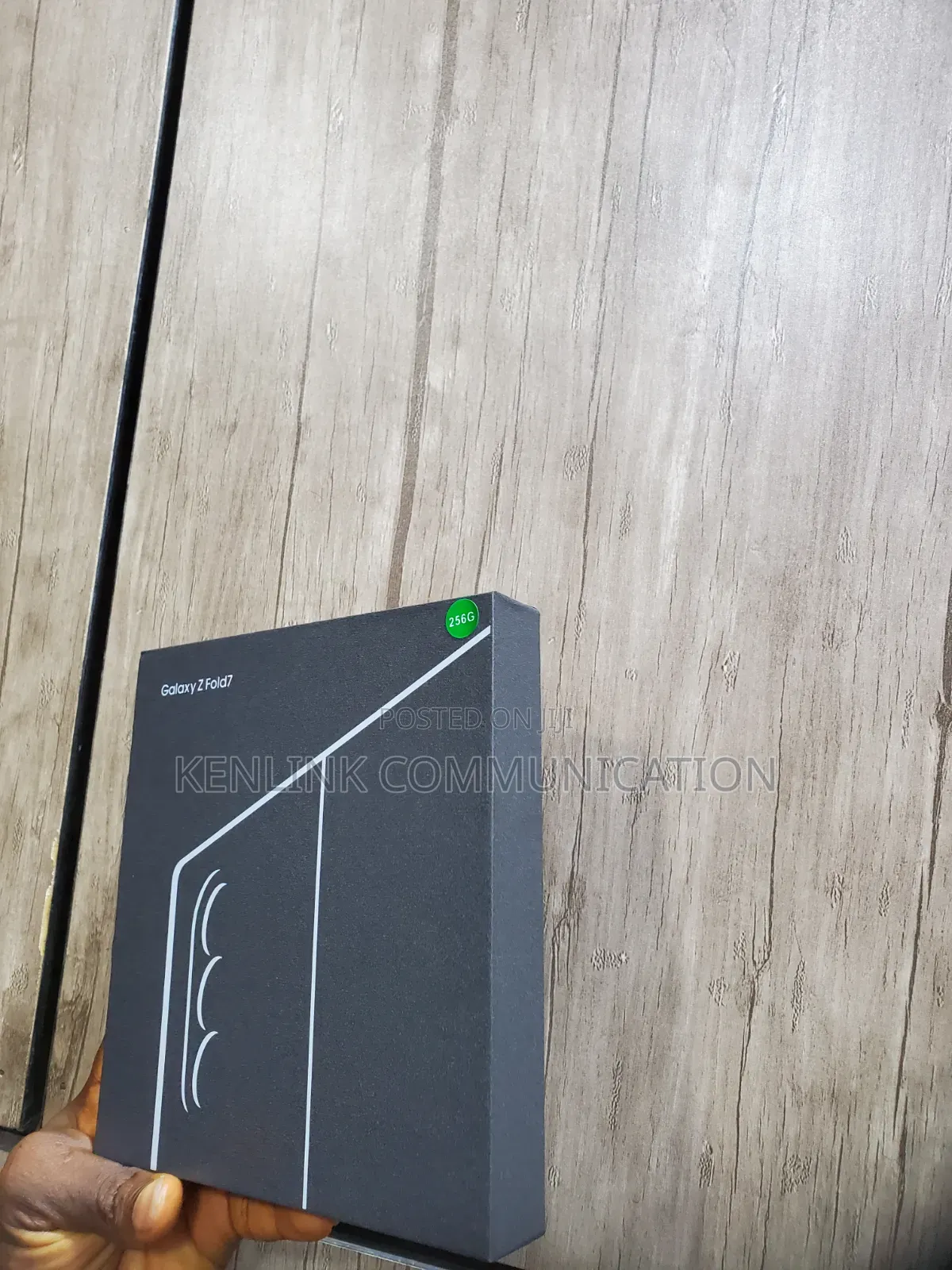 New Samsung Galaxy Z Fold7 256 GB Silver