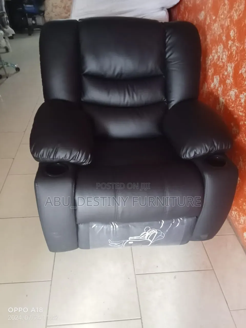 Single Recliner Black Leather Chair