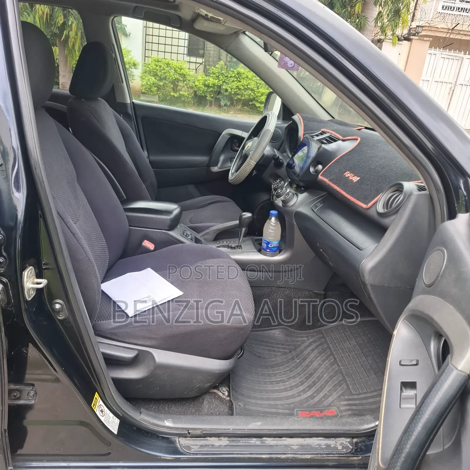 Toyota RAV4 2010 Blue