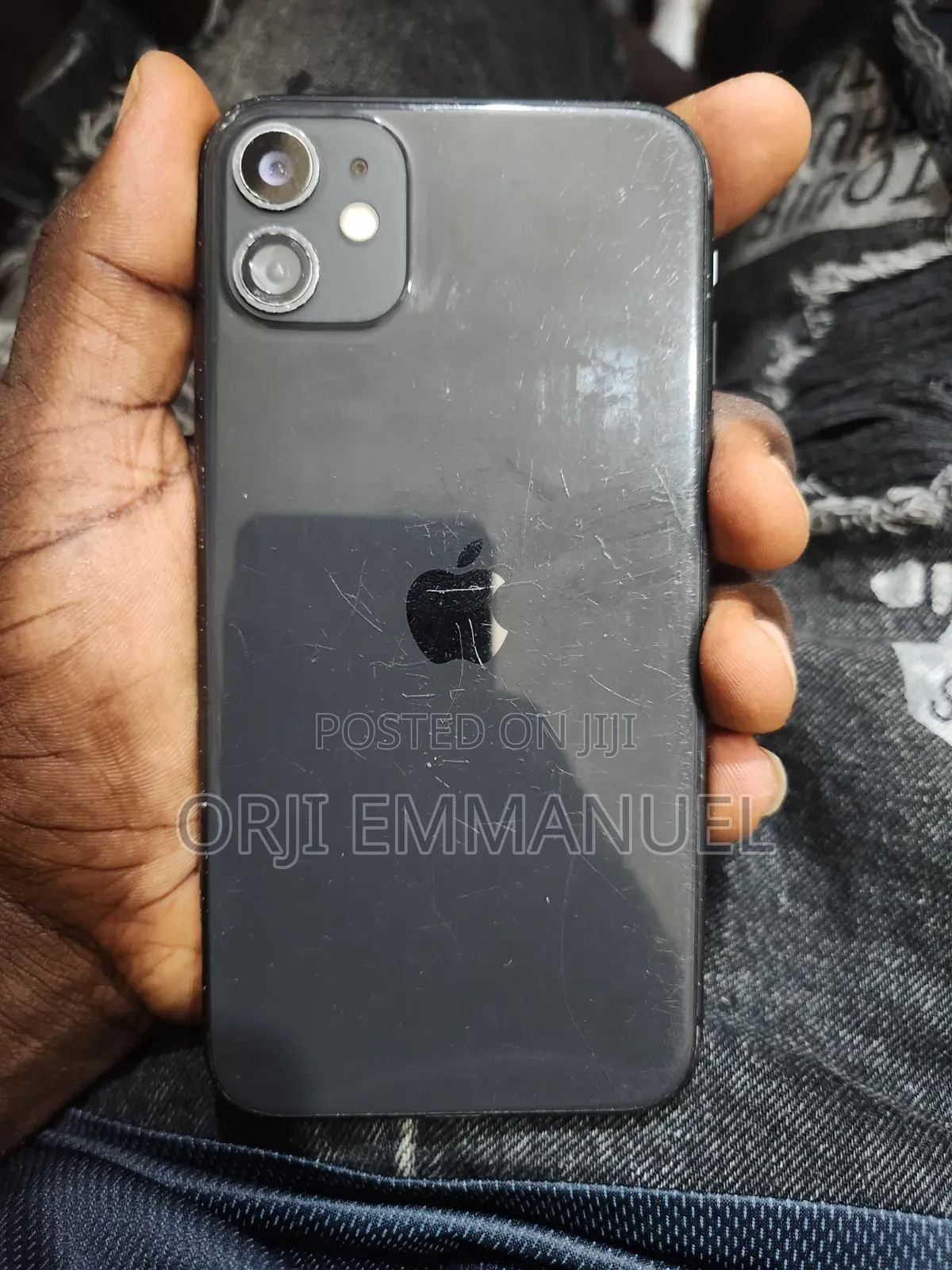 Apple iPhone 11 64 GB Black
